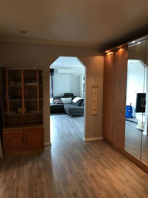 Apartment Comfortable 3 Bedroom On One Floor. *
